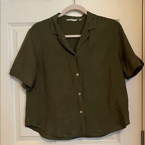 Uniqlo Dark Green Women's Button-Down Shirt